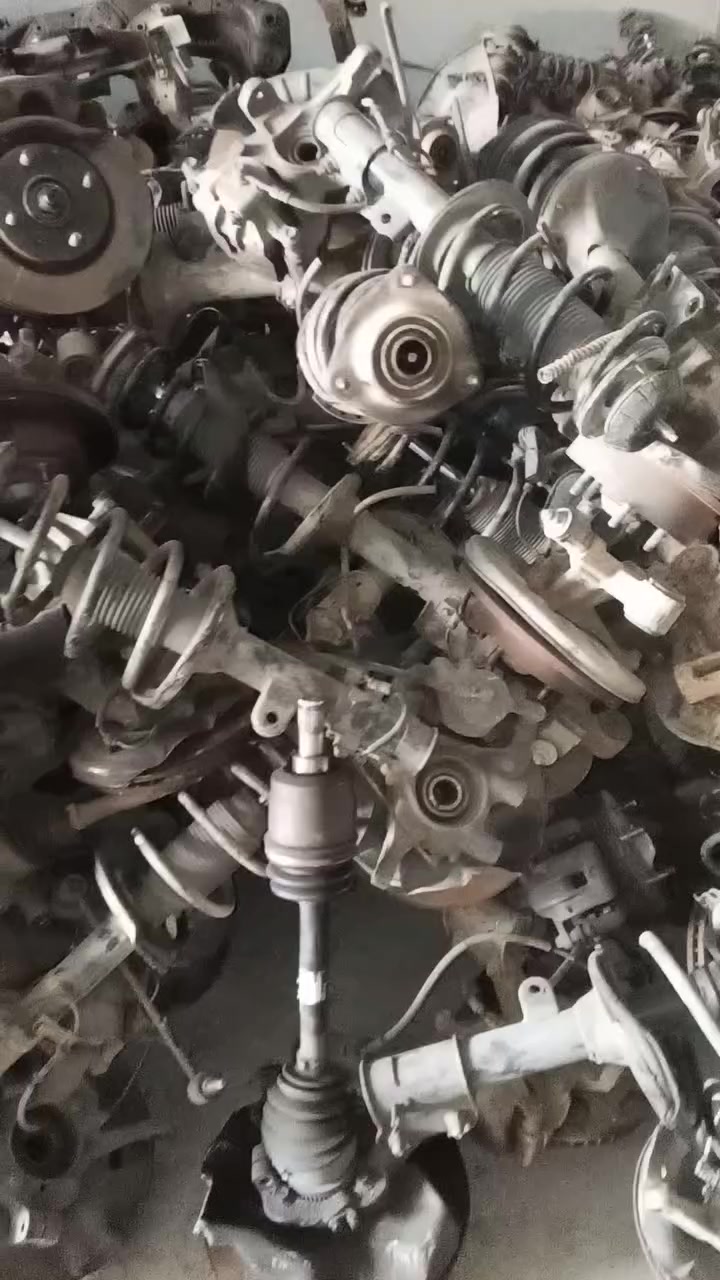 السلام عليكم محركات كوري ياباني جمله مفرد
ديالى/ حي الصناعي  مقابل مطعم الوان
الهاتف/***********
النوع الموجود
1600دوش
1600/جي دي اي
1800
2000حساسين
كورله
1600/اوبترا افيو مسكر 
3500/سورينتو 

3000/تحويره كامله
1800/كورولا 
1600/كورلا تحويره كامله

2000/مسبوشي
2400/نيسان
3300
2700
