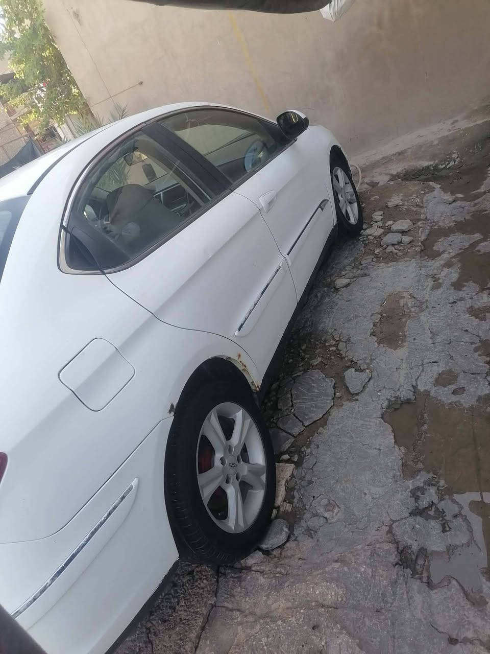 شيري a3
مديل ١٣
جاهزه مكينه كير
سونار موجود
٤٠ وبيه مجال
***********

