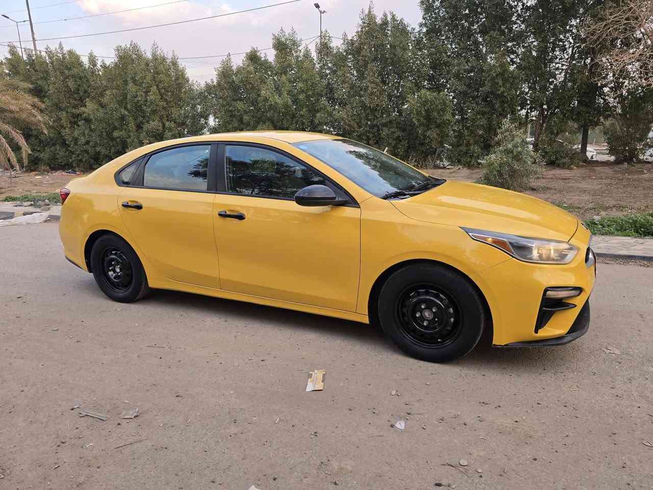 سلام عليكم فورتي ٢٠٢٠ وراد امريكي كير عادي كير عادي ٧ نمر مكينه ٢٠٠٠ دوش السياره جديده ليبل واحد بدون يرباك بدون تبديل عده حادث امريكه مابيهه بدون معجون صفاحه موس تراي جديد جاهزه من كلشي رقم بغداد بسمي مصفره من كلشي السعر ١١٨ مكاني بغداد وذا اكو مراوس بخصوصي عادي ر ***********
