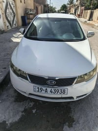سيراتو ٢٠١٢ كربلاء بسمي بيه قطعتين جاملغ امامي وخلفي صوب السايق بس رش ...