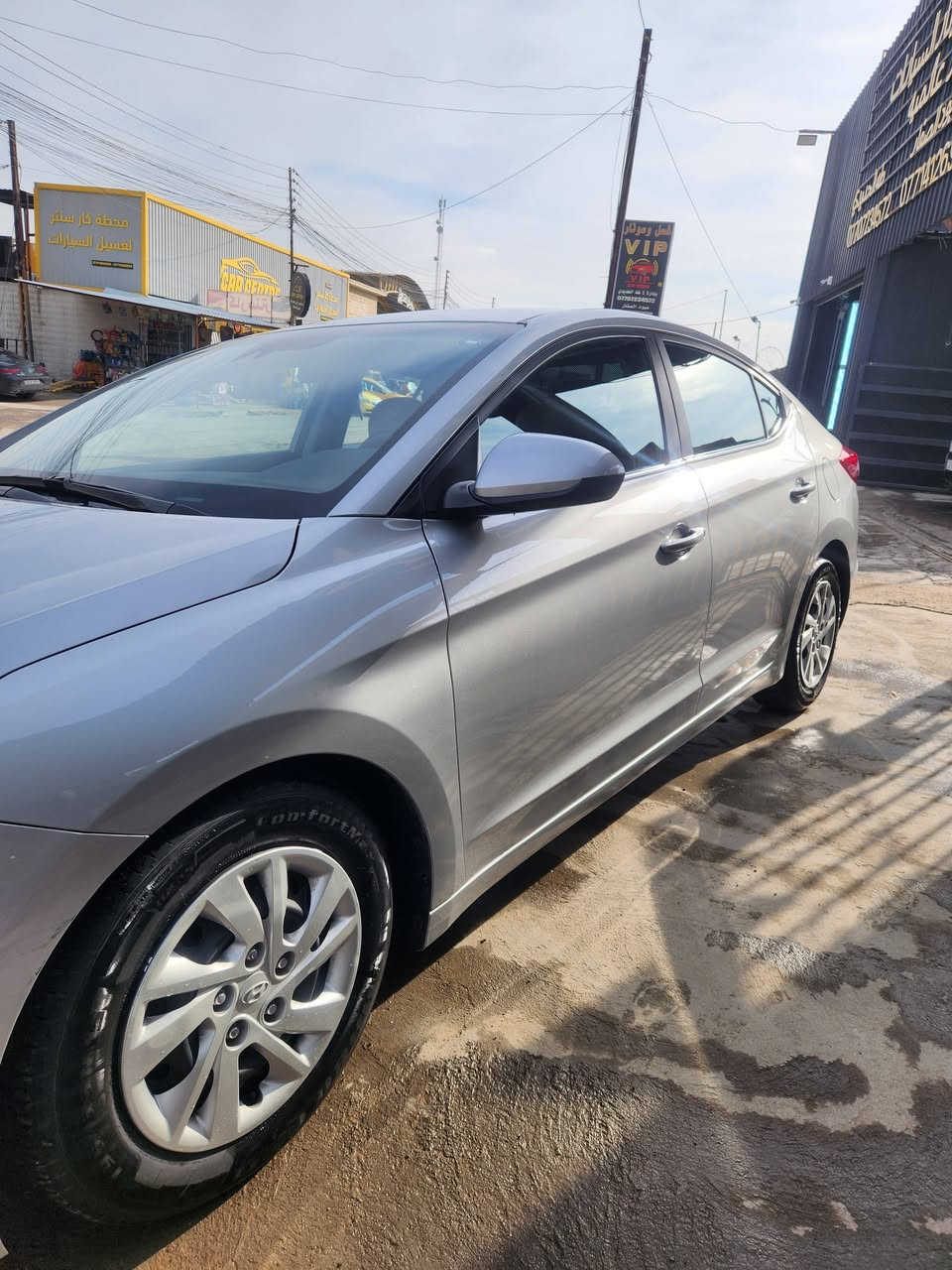 السلام عليكم هونداي النترا موديل 2020 وارد امريكي سعر 140 فيها مجال حادث بونيد  وجاملغ تبديل تعديل شبر بدون دواخل بدون ايرباك مواصفات نص فول رادار امامي تحكمات ستيرن تحديد مصر ماشيه 63 ميل اللون سلفر طخم تايرات جديد صدر امامي خلفي جديد سياره وضع شركه مكان السياره موصل الايسر *********** كورك ***********
