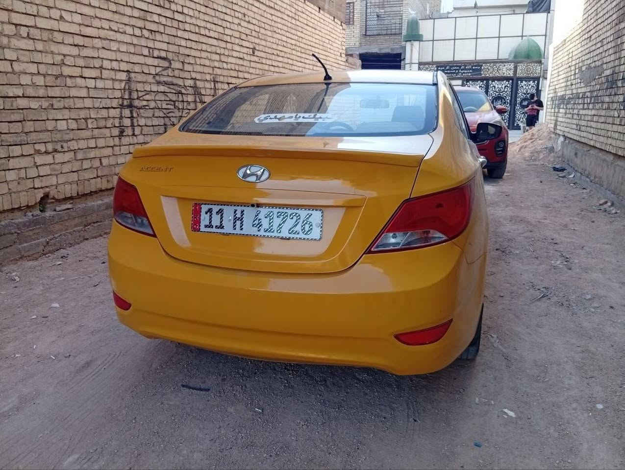 سلام عليكم اكسنت موديل 2015 خليجي لون ابيض مصبوغه عام اصفر مبدله بس دعاميه فقط مكينه و كير خير من الله 1600 دوش قطرتين سياره جديده ما ناقصها شي و تبريد خير من الله منضومه جديده و مصفره هيه و غرامه كلشي ما عليه ولا ربع لسياره بسمي تحويل ثاني يوم السعر 75 و بيها مجال ***********
