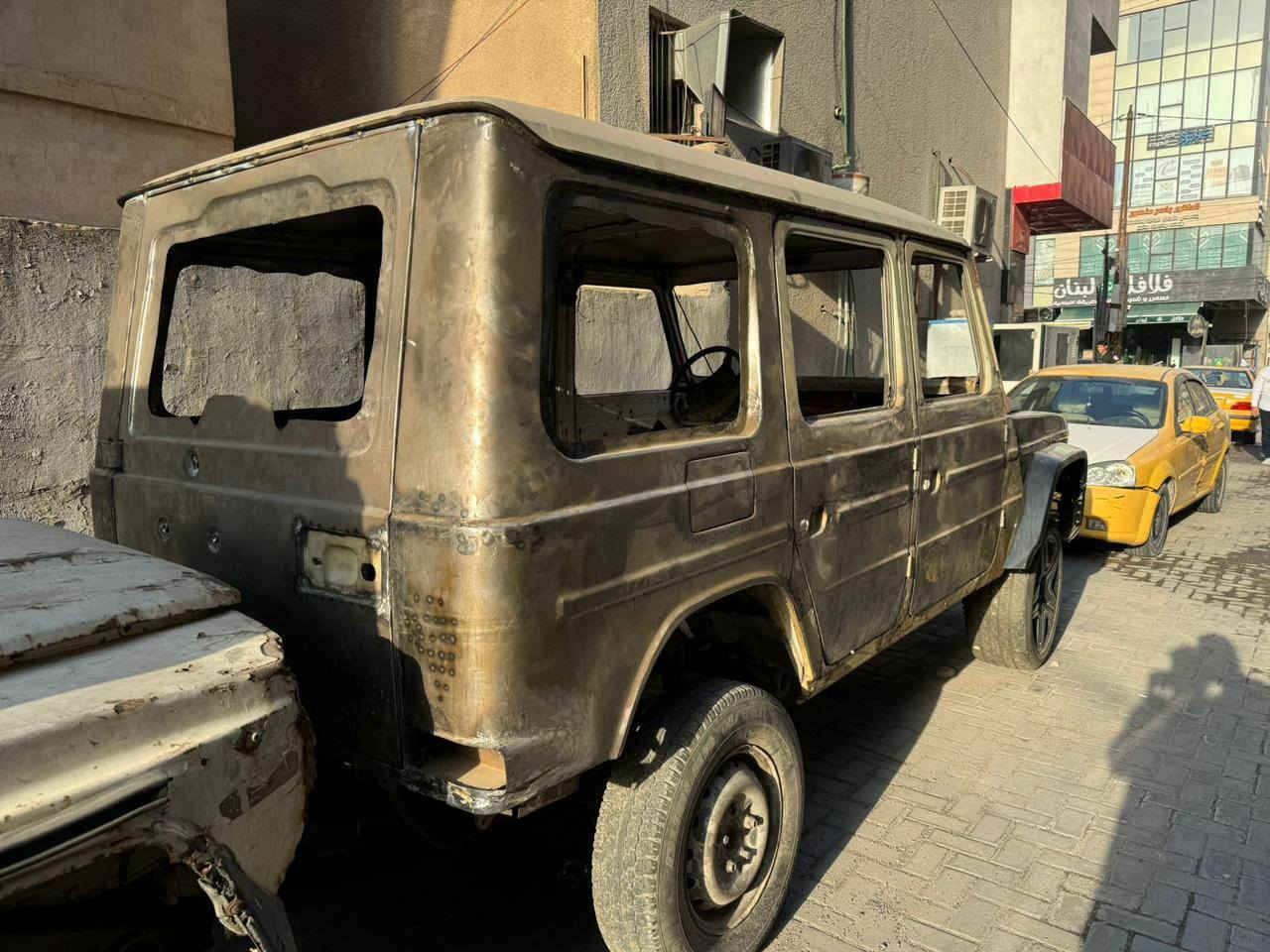 سلام عليكم جي كلاس اصل 86 حداديه كامله مال 22وكت كامل 22ومكينه مال جي البيع عله وضعهة. 
بغداد ***********
