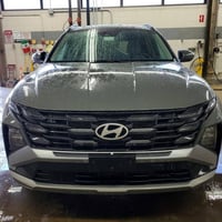 توسان ٢٠٢٦ • ٢٥٠٠ V4 • مزاد ٩/٣