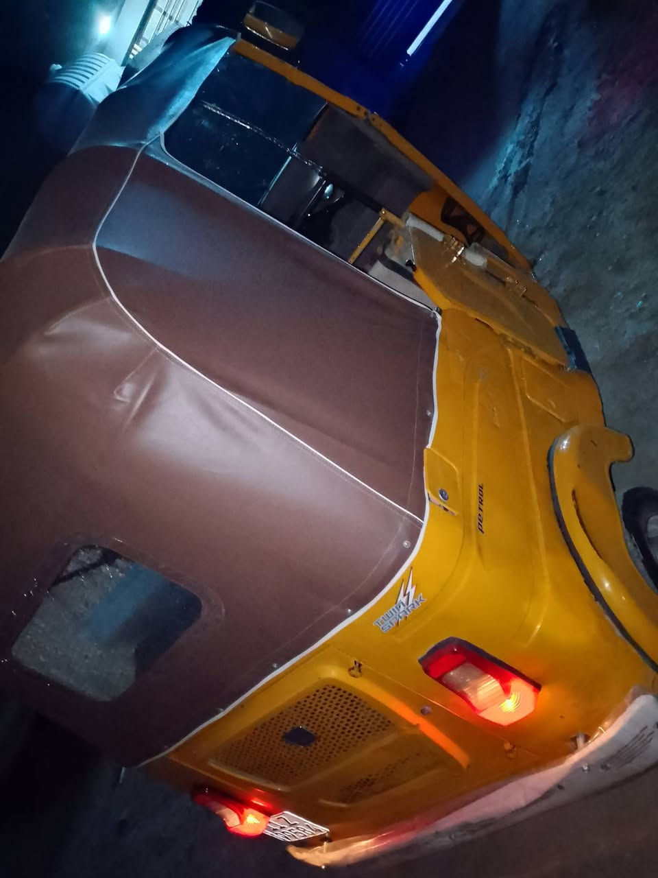 سلام عليكم شباب تكتك البيع موديل 21شهر، 6بيه ضربه بل صفحه فغط سعر6800وبيه مجال مكينه


**إذا كنت صاحب هذا الإعلان وتريد حذفه لأي سبب، رجاءا أرسل رسالة إلى الدعم الفني**