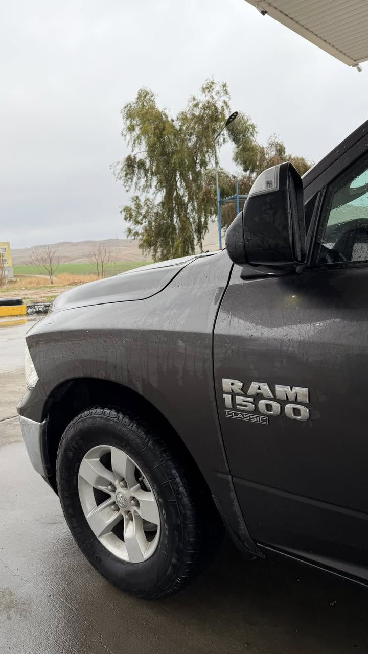 رام كلاسيك
الموديل 2021 بدون دبل
حادث قطعتين بدون ارباك بدون شاصي
بجم كبس 
رقم دهوك
مكينة 6 بستن المرغوب 
ماشي 34 الف سيارة زيرو بعدها
مكان السيارة زاخو
رقم الشاصي 1c6rr6fg0ms550899
السعر 18,500$
رقم ***********
