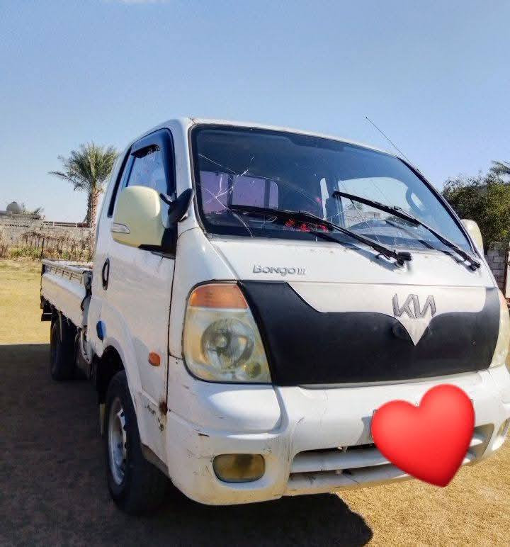 سلام عليكم
كيا بينكو للبيع 2008
كير محرك اكسن شرط كفالة
{(سيارة حلوة ونضيفة خير من الله )}
$سعر 43 ورقة وبيهة مجال 
عنوان ديالى شهربان 
***********
