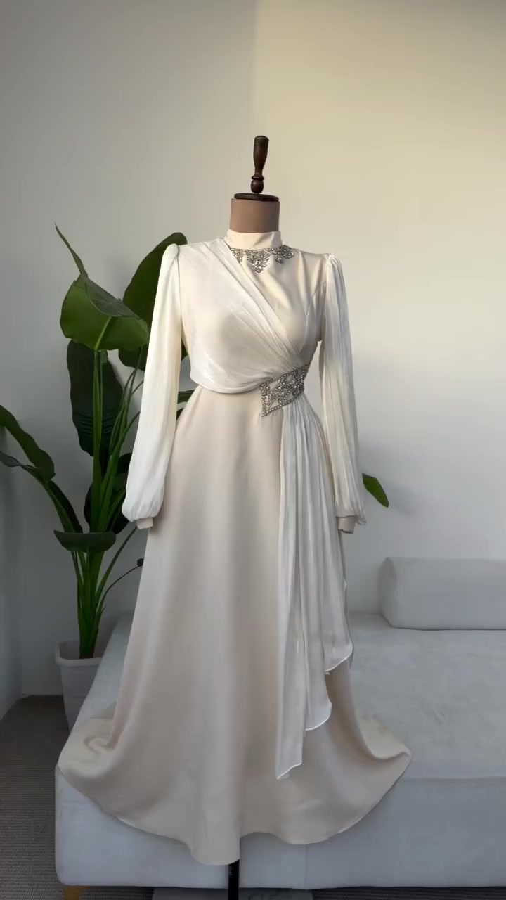 الموديل تحفه بتفاصيلة  فستان خامه
دابل الايطالي كوالتي عالي 
سعر 35 الف 
قياس 38 40 42 44 46 48
للحجز مراسلة الصفحة 
متوفر توصيل لجميع  لحافضات


**إذا كنت صاحب هذا الإعلان وتريد حذفه لأي سبب، رجاءا أرسل رسالة إلى الدعم الفني**