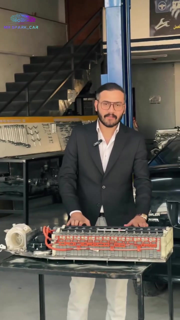 بابل _ شارع نادر مقابيل معمل النسيج مقابيل الصوره _ مجاور مدارس الوراث الاهليه 
باداره مهندس علي الصالحي 
***********
