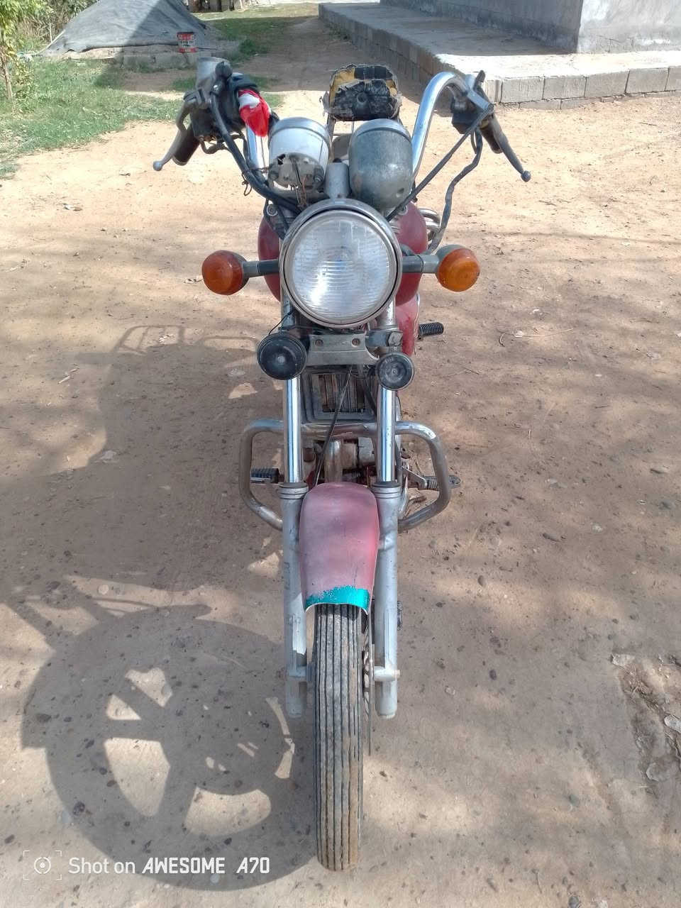 هارلي للبيع شغاله سلف هندر 2 ولف السعر 300 للاتصال ***********
