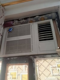 مكيف ٢طن • ميديا • مستعمل