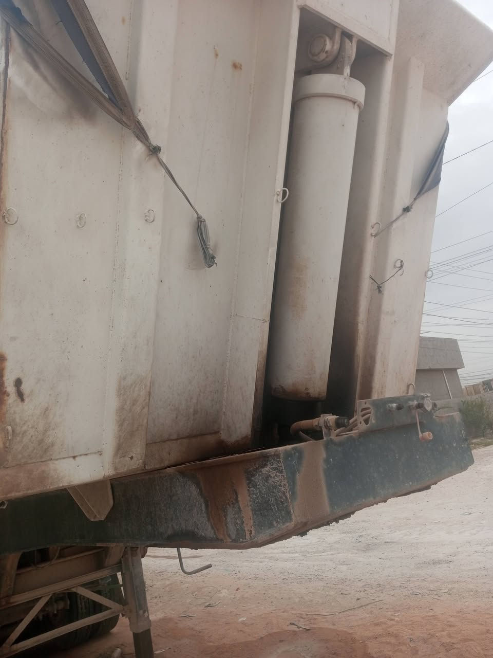 عربانه نساف فوزله دناكير ١٤ تخم تأير  ترهم رابع مكفوله ما مشتقله حجر للبيع العنوان الفلوجه سعر ١٤٠ وبيها مجال ***********
