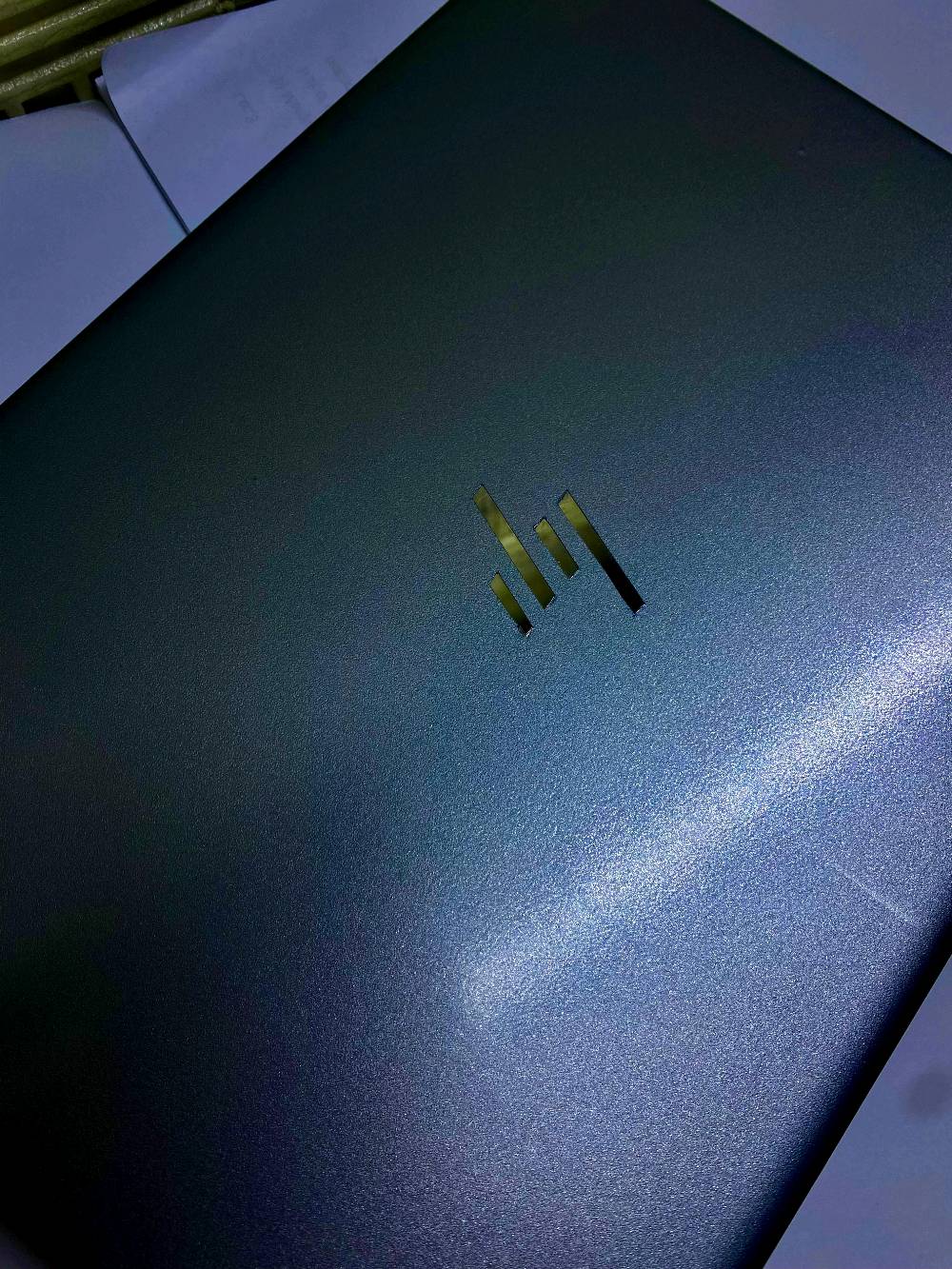 لابتوب للدراسة والالعاب الوسط  نضيف نضافه 95% مستعجل على بيعته موجود توصيل وياه شاحنه اصليه  
المواصفات RAM:8
SSD:256
Windows 11pro
cori5 g7 فئه U
يحتوي على كيبورد ضوئي
و تطبيقات الاكسل والوورد
