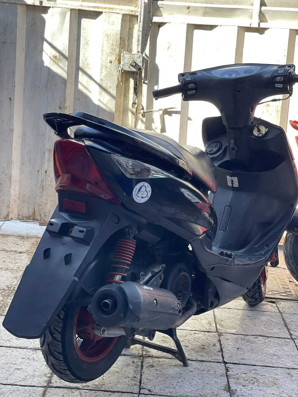 للبيع ماكس ثعلب دراجه كفرات بلادي مكينه خرسه ويلكب جيتي ار الدراجه بيهه (كابريتر وصخه ) بس نكره سلف السعر ٥٥٠ وبيهه مجال مكاني الشعله ***********
