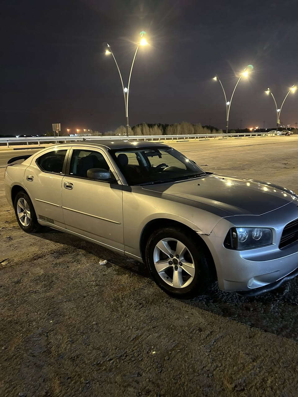 سلام عليكم 
جارجر 2009وارد كندي سعر 105$$وبيها مجال

سياره ماذب عليها برغي جاهزه
ترايك وين ماتريد 

امبدللها كصه كامله مع الكير ولمحرك وضفيار
ودشبول مامخلي شي كصه كامله عليها

تخم تاير صار شهرين شاده
حداده 100‎%‎
لايت عالي لد نهار

كشن كهرباء
دوسه البانزين كهرباء
سنويتها تنتهي ب2029
بأسمي مكاني الزبير

حادثها جاملغ الايسر بدون لغود
وبلعراق حترك بيهه تاير ودعاميه
مداكر وبنيد تبدلن اخذ افحص وقتنع وبلخدمه
***********رقمي
