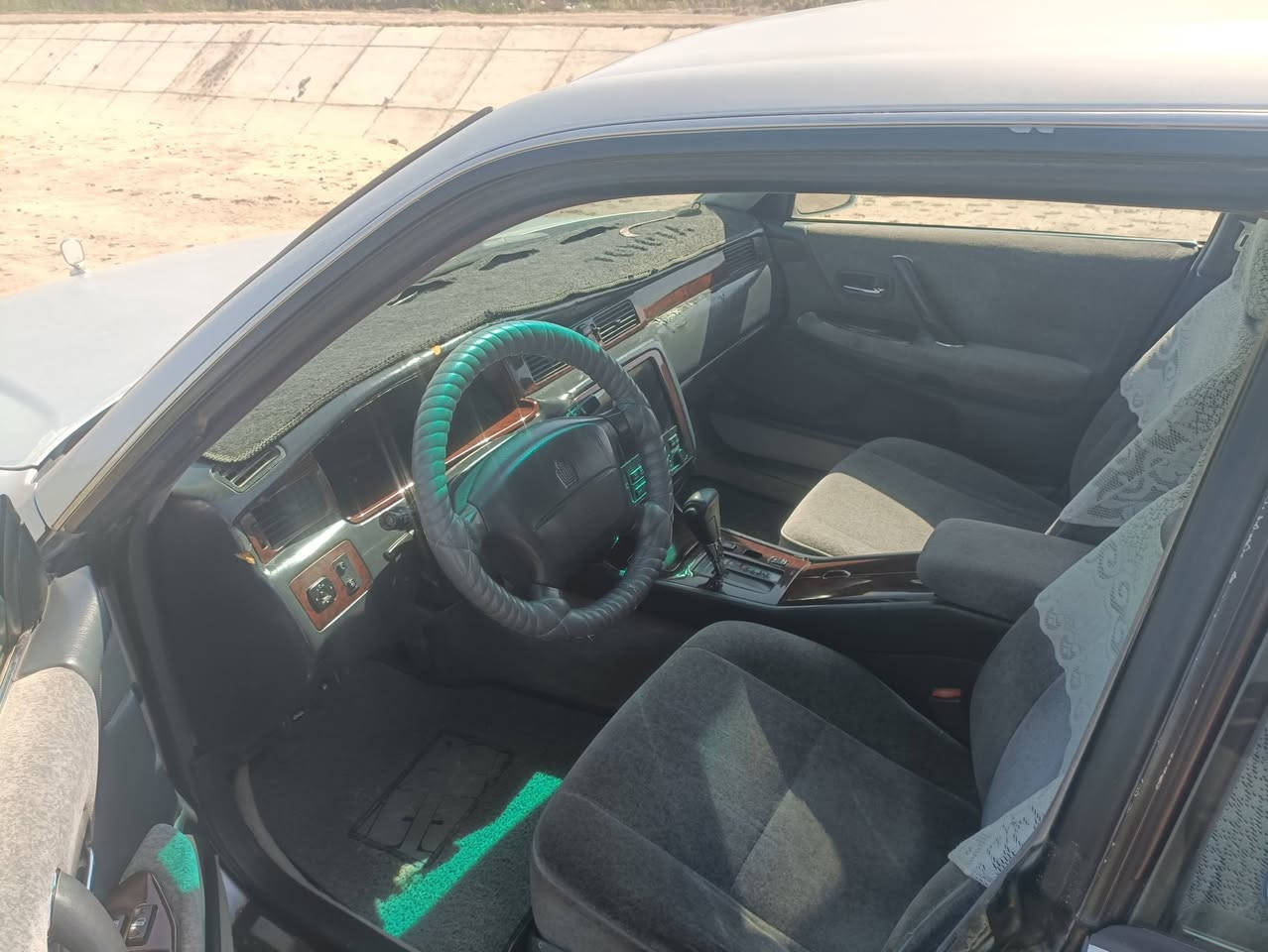 للبيع سياره راس ثور فلات مديل 1998
رقم دولي مشروع وطني  
سياره كفاله عامه من ضربه من كصه من صبغ 
من اي شي 
محرك 3000 فيش وبطل الاسود 
سياره ماعيازه برغي واحد 
سعر 110 بيه مجال 
مكاني نجف  عباسيه ***********
