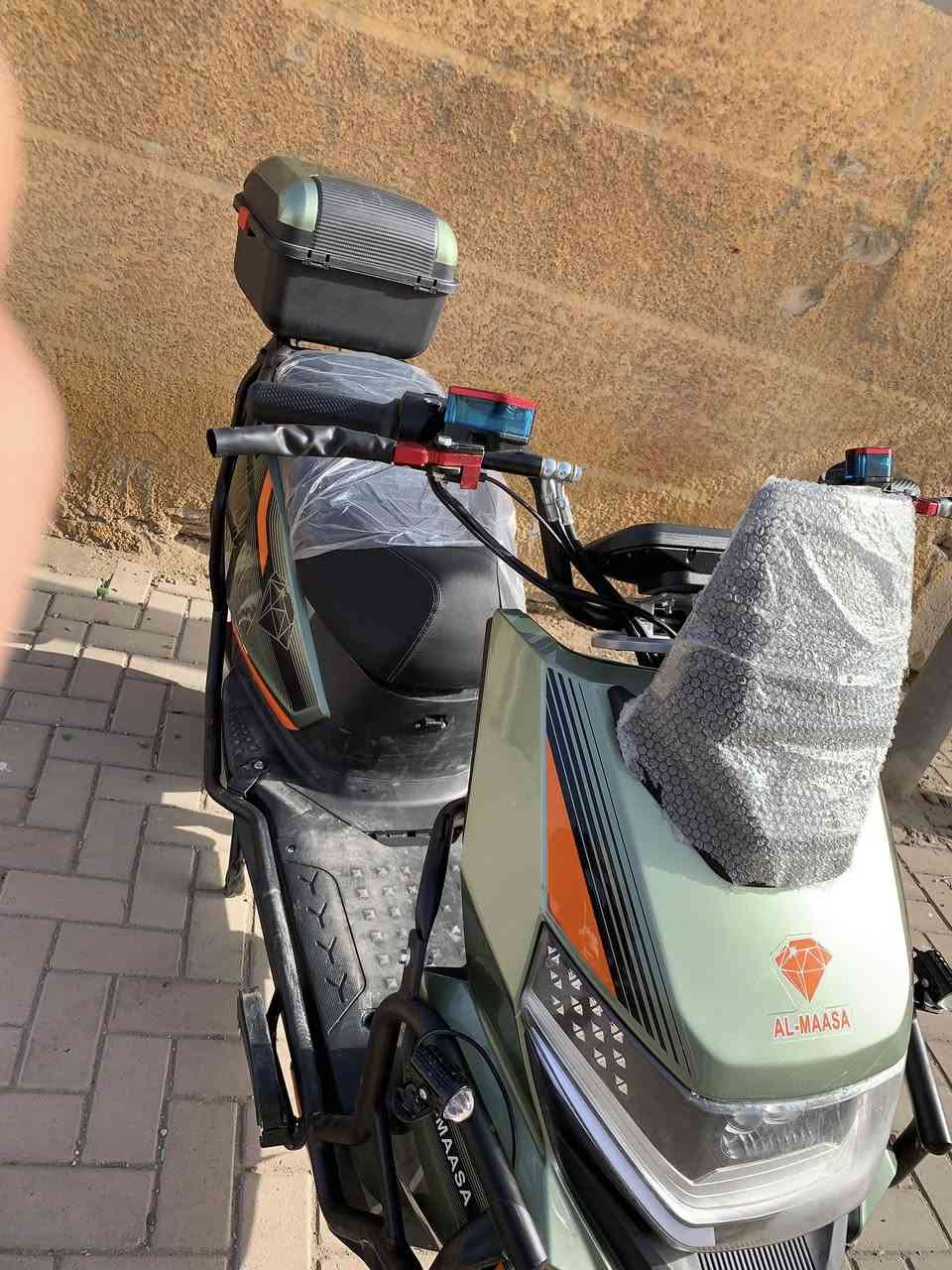 السلام عليكم ماطور شحن للبيع نوع ماسه أربع سرع سرعته 99 ماطور جديد مستعمل شهر فقط شخط مابي 6 بطاريات كبار وين متريد افحص موديل 26 بعده ماطور جديد نضام بك رجوع إلى خلف دبل إشاره زنون عالي ناصي وياه سويج بصمه كارت سعر650بي مجال عنوان رمادي تأميم اتصال***********
