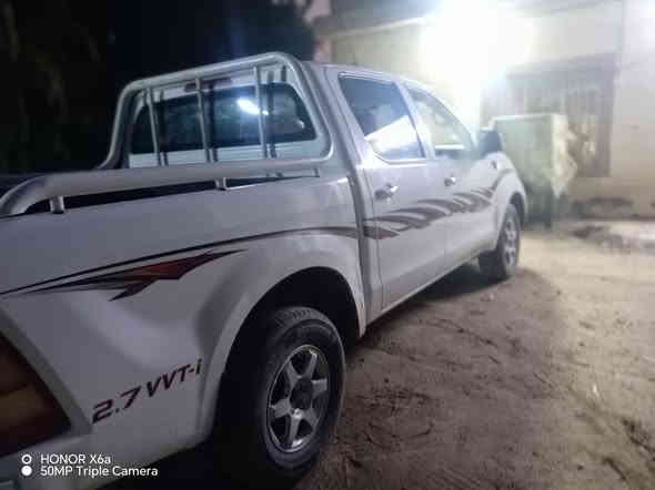 السلام عليكم
سياره فتون للبيع مديل ١٧ سياره جاهزة َمن كلشي دحجة قليلة بالباب الخلفي رقم انكليزي السعر ٦٥
***********
