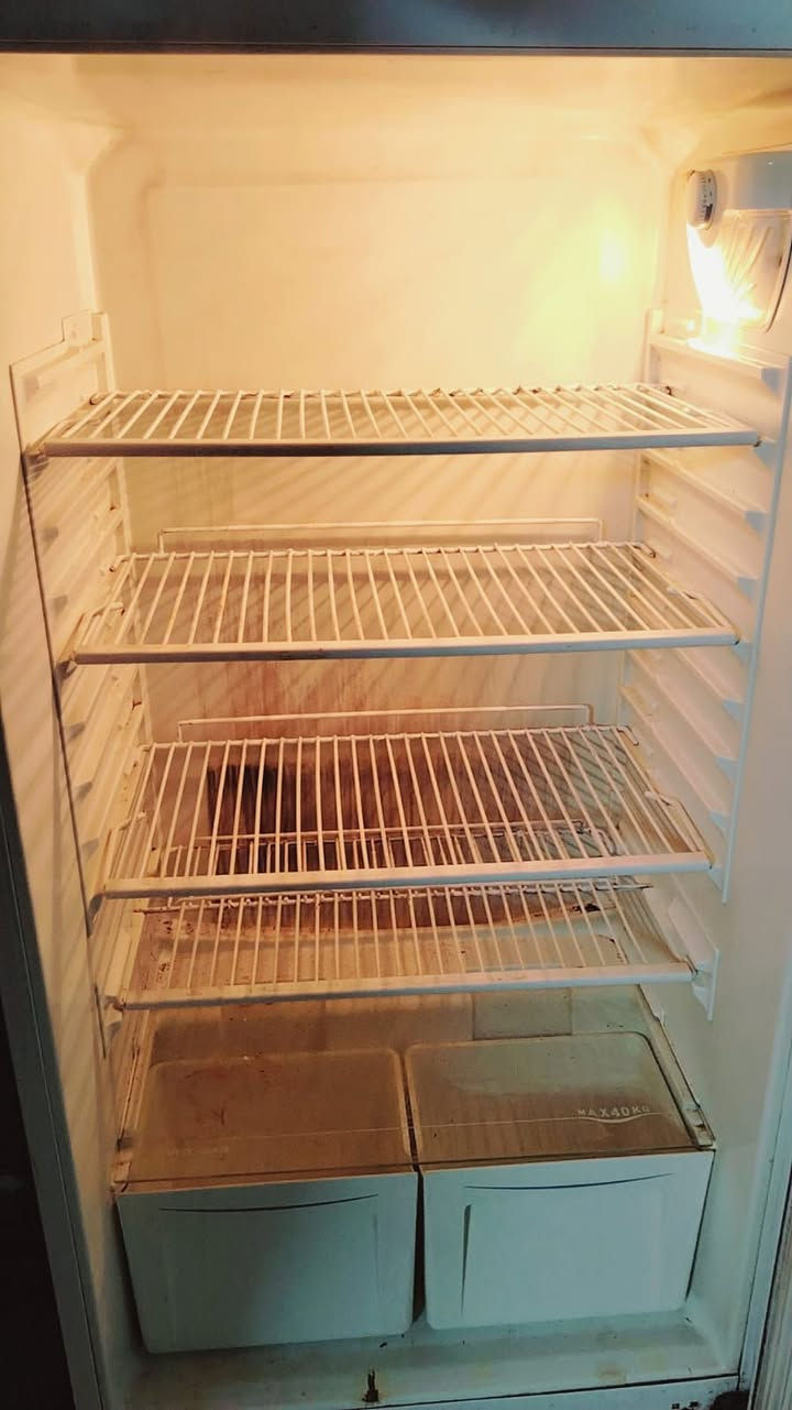 فستل حجم 26 جبيرة شرط التجميد
ولا داخله تصليح ابد  السعر 195وبيها مجال 
اي ستفسار خاص مفتوح


**إذا كنت صاحب هذا الإعلان وتريد حذفه لأي سبب، رجاءا أرسل رسالة إلى الدعم الفني**