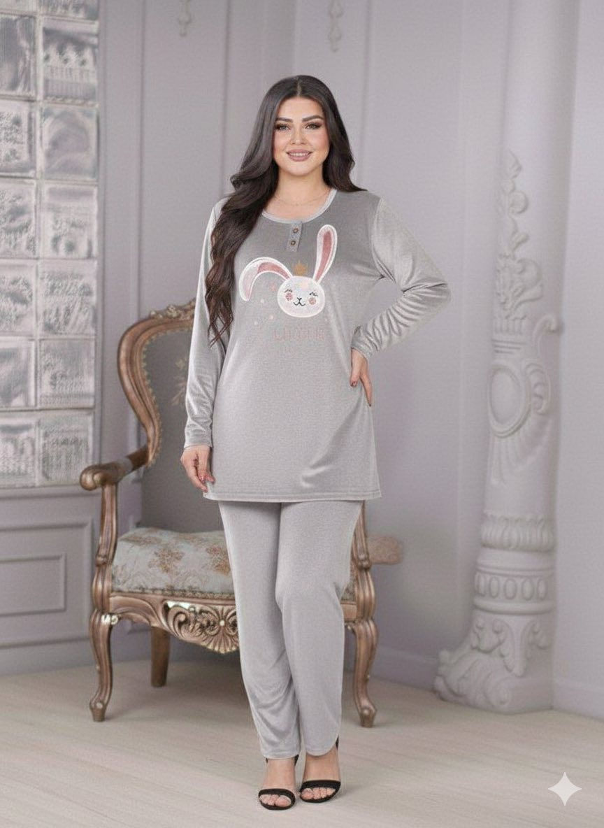 #تخفيضات 

سعر القطعه 10 الاف دينار 🔥🔥

تراك قديفه سوفت 😍
تراك توفليس هودي 😍

قياسات XL 2XL 3XL 

سعر القطعه 10 الاف بس 🔥🔥

متوفر توصيل لكل المحافظات 
واتساب
***********
