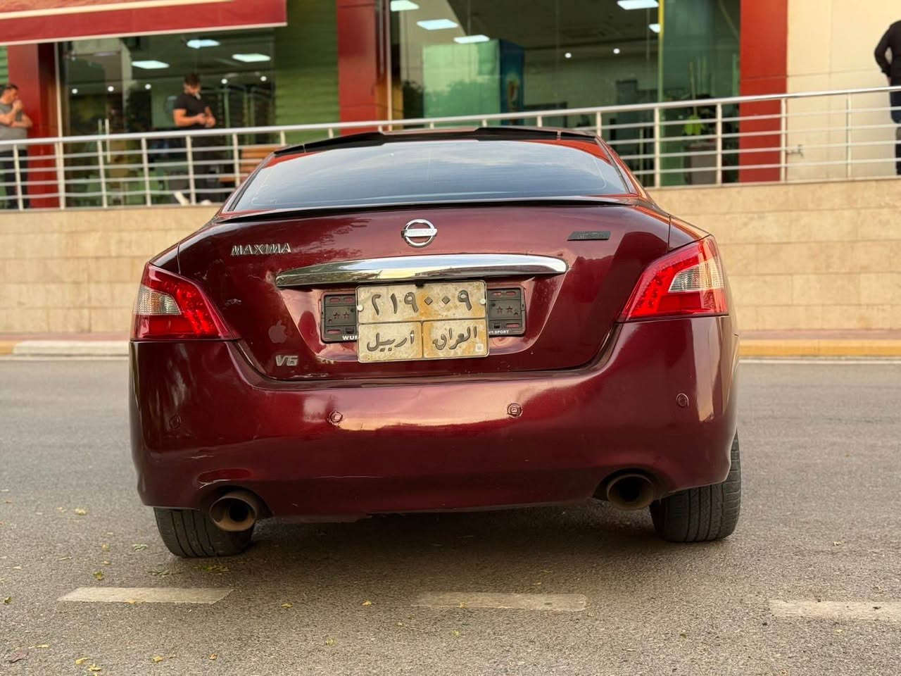 مۆدیل ٢٠١٠ ٤ پارجە بۆیاخ بئ ناو گرتن سەیارەکە زۆر پاکە هەموو گیانی بە شەرت بە ناو کردنیش بە شەرت بئ دەعم ١٥ وەرەقەی خرامەی لەسەرە لە دوای محاملە دەگەرینینەوە داوایی ٨٣ وەرەقە دەکەین کەمیک محاملە ژمارەی خاوەنی *********** شقلاوة, أربيل
