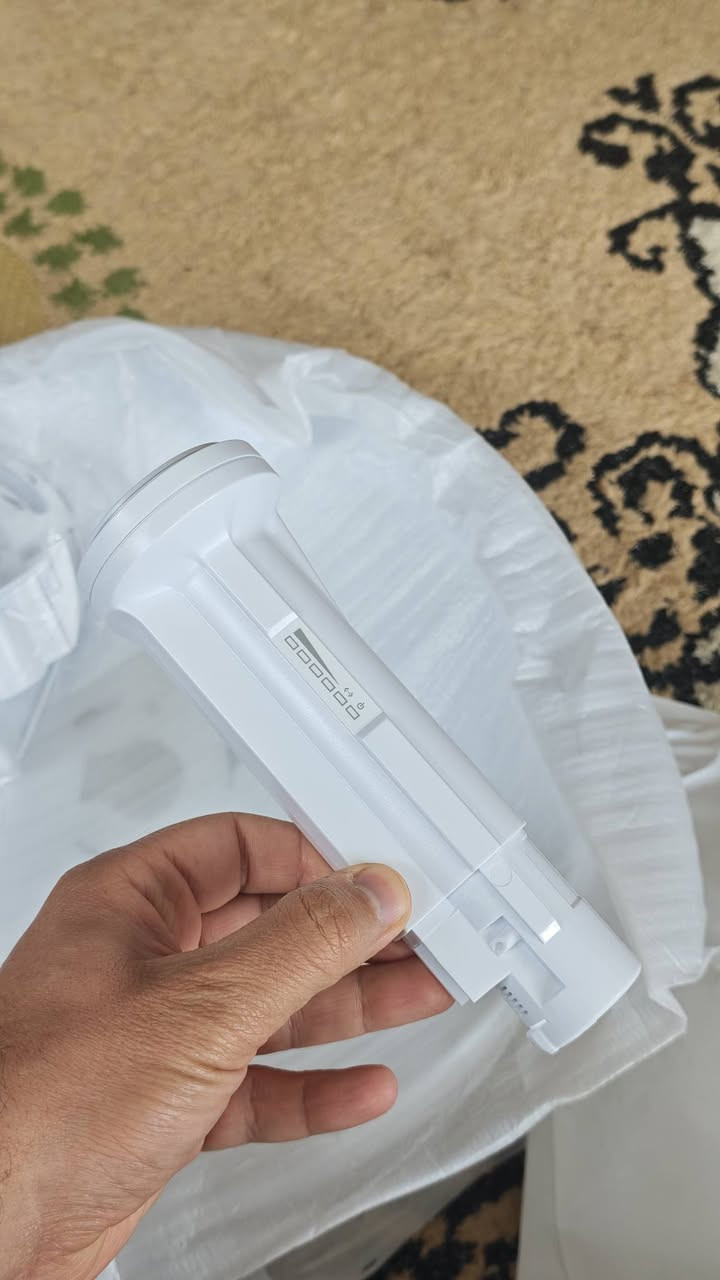 السلام عليكم
بور بيم جديد شاد بس القفيص مالته  ومنزله بعدة مامستخدم ماخذة ب 145 الف 
رايدة ب 110 الف 
مكاني بابل /الحلة 
***********
