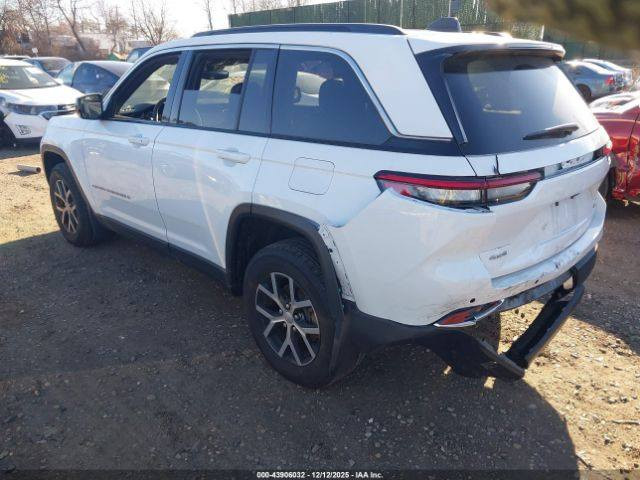 ***#مزاد***
2024 JEEP GRAND CHEROKEE LIMITED 4X4
تاريخ المزاد/3/2/2026   الساعة : 6:00 مساءاً
#الضرر:كما موضح في الصور
المسافة المقـطوعة /8,950 mi
حجم المحرك /3.6لتر       6 سلندر  
السعر/ حسب المزاد
مدة الوصول/شهرين الى ثلاثة اشهر حسب الولاية
#توضيح:-
يتم عرض السيارات المميزة في المزاد يومياً.
صور وتفاصيل واضحه للسيارات المعروضة.
🌐امكانية النقل الدولي الى مختلف الوجهات :
♦ام قصر
♦كردستان العراق 
♦الامارات 
♦الاردن 
♦️ميرسين  
👌خدمات اضافية :
🔧تصليح في دبي 
🛑فحص السيارة وكشف الاضرار السابقة ببرنامج كارفاكس قبل الشراء #مجاناً.
🔥#انظموا الينا ولا تفوتوا فرصة شراء السيارات من المزاد🔥 واهلا وسهلا بالجميع 🤝
تواصل معنا على الواتساب:
*********** مهندس حسين
*********** استاذ مرتضى
او الاتصال على:
*********** مهندس حسين 
*********** استاذ مرتضى
 #العنوان: الديوانية - قضاء عفك- مجاور كراج عفك
