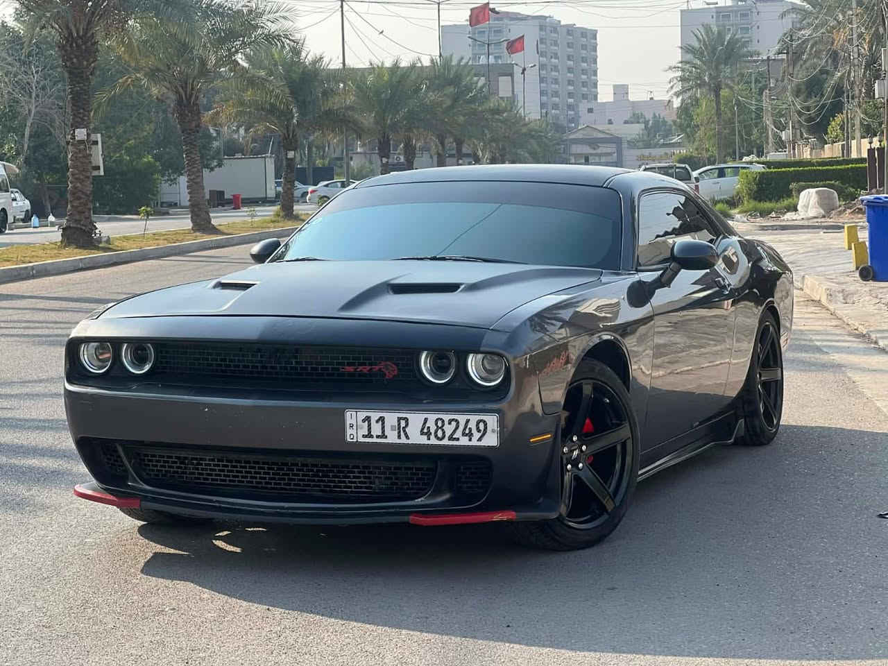 السلام عليكم
للبيع او للمراوس جالنجر sxt 
معروفه مواصفات ال sxt العاديه 
موديل 2015 
كير مكينه كفاله 
سياره بيها 3 قطع صبغ 
وسياره كلش احله من الصور بالواقع وبل عافيه عل ياخذها 
رايدها ب 140 وبيها مجال 
للاستفسار ***********
مكاني المنصور
