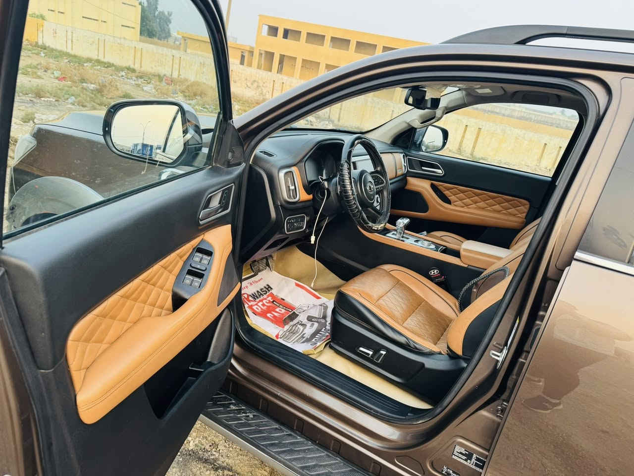 السلام عليكم ورحمة الله
بور 2021 بانزين 

تيربو كير كهربائي 

4 كاميرات فور ويل

ماشية 93 الف 

النظافه تجي وتشوف 

المكان / بغداد 

السعر عالواتساب ***********
