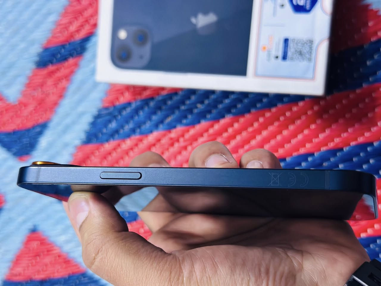 السلام عليكم جهاز أيفون ١٣ عادي للبيع نضيف جدا شخط ما بي بطارية ١٠٠ ضمان ماستر السعر ٤٨٠ وبي مجال بسيط العنوان بغداد الرشاد الرقم ***********
