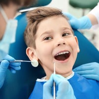 علاج اسنان الاطفال • مجاني • الحلة شارع 40