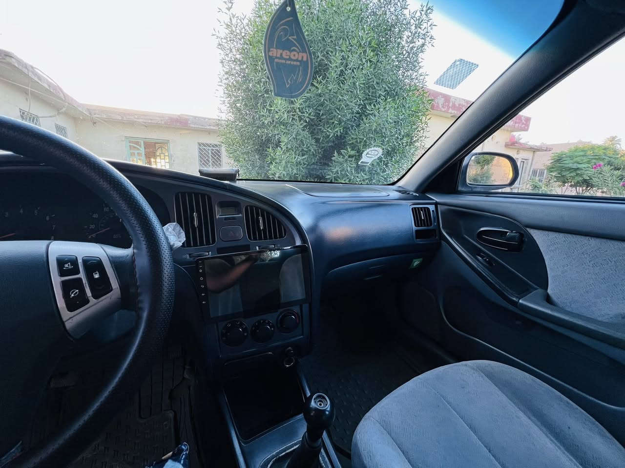 السلام عليكم   النترا 2005 وارد امريكي كلين تايتل  كير عادي محرك 2000 كير ومكينه على شرط 
تخم تاير ✅
لايت زنون عالي ناصي 
تبريد ❄️ تدفئه 🔥
كشن مخمل 
قاعده كشن خلفي 
كشن قلاب خلفي 
السياره مواصفات الvip ستيراد خاص 
رقم نجف انگليزي بأسمي سياره مداور ستوني مصعدها هزه  
السعر 68 وبيها مجال كلش بسيط *********** فقط واتساب 
صور الحادث موجوده
