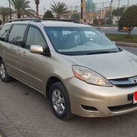 تويوتا سينه • ٢٠٠٩ • ٧راكب