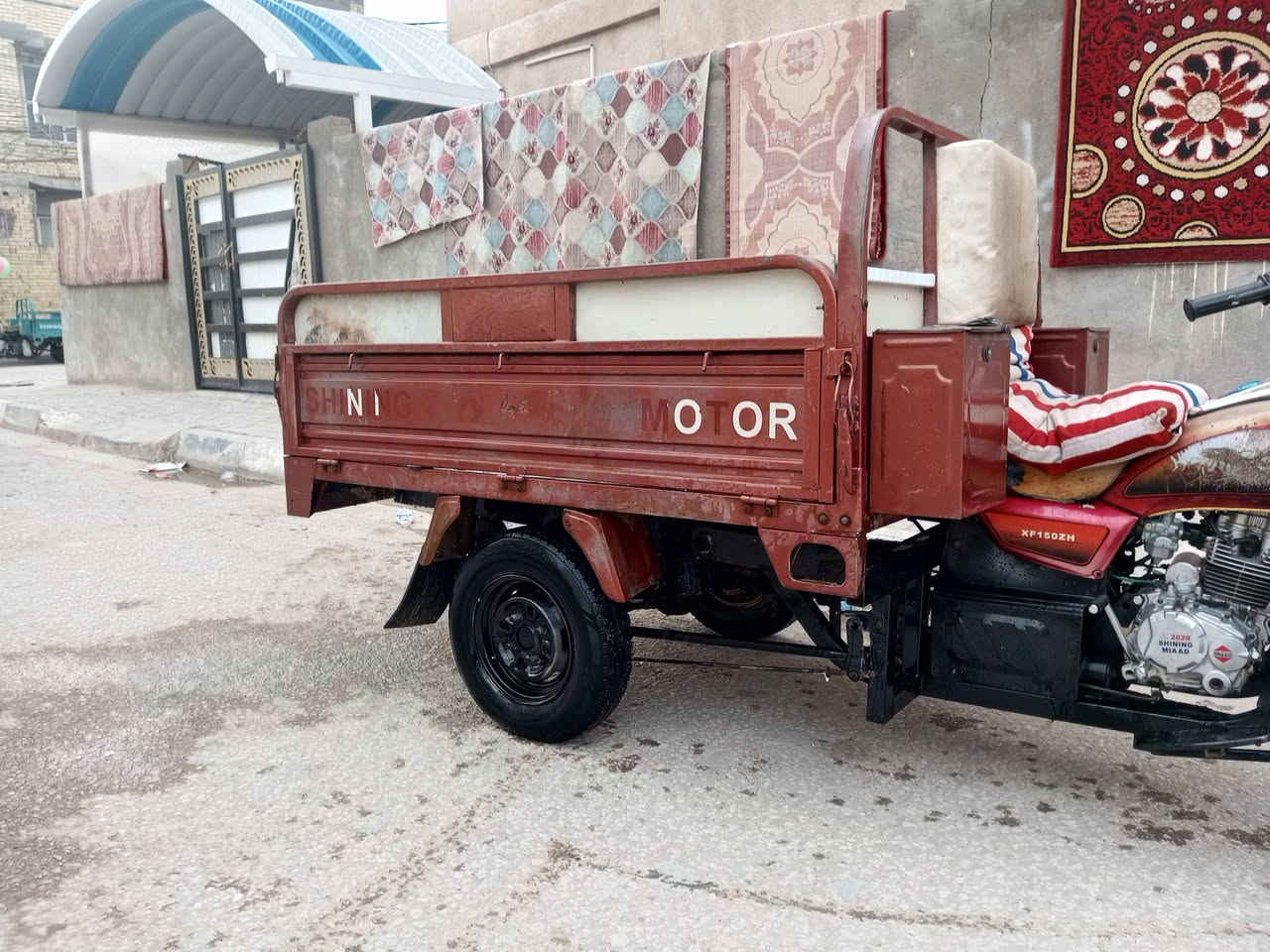 سلام عليكم ستوته للبيع موديل 2019وراق اصولي مكاني كربلاء حي الغدير السعر ملوين 1300 ***********
