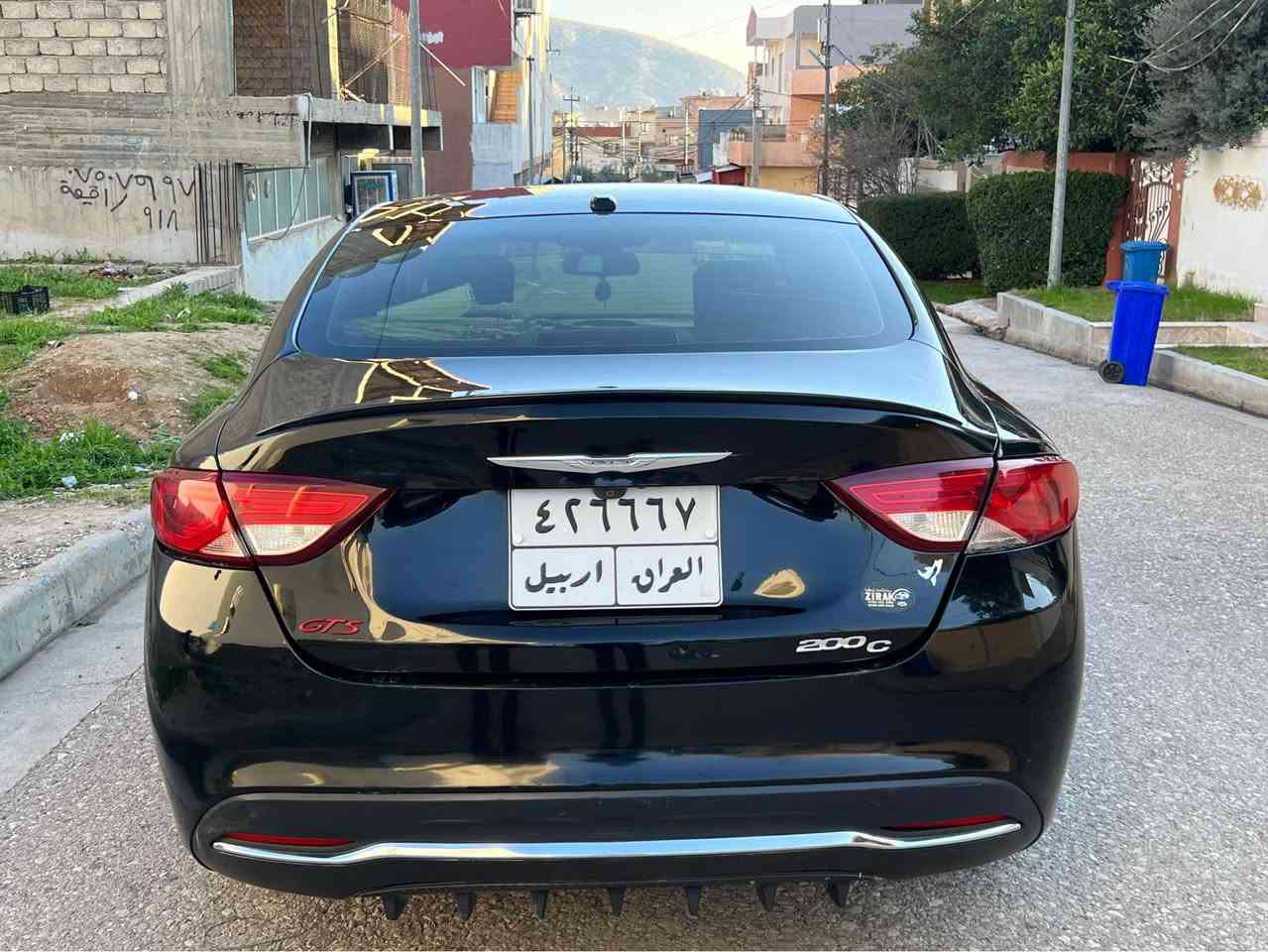 للبيع نقداً كرايزلر موديل ٢٠١٦… كير اوتو… محرك ٤ سلندر… بصمة…. بيهه جاملغ خلفي صبغ… وشبرين من البنيد…. السيارة جاهزة ومابيهه ولا نقص…. المكان دهوك…. السعر ٩٥ ومجال…. للاستفسار 
***********
*********** دهوك, العراق
