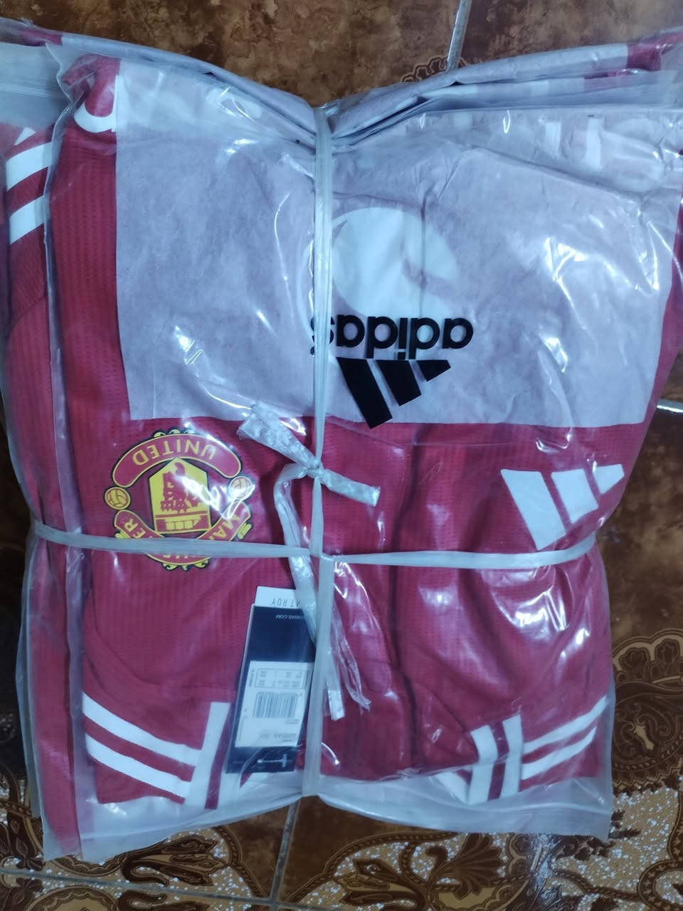 بسم الله الرحمن الرحيم
 دريس نسخه لاعب شعار جيلاتين
جمله جمله فقط شلعه وحده تصفيه
سعر الدرزن 85 الف    للتواصل
***********
واذا كل الكميه  اتصل وبيك خير ودلل
