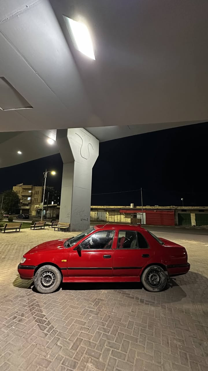 السلام عليكم
نيسان سني 1991 كير ومكينة خير من الله صبغ عام جمالية يحتاجلها بوليش فقط رقم انكليزي سنوية باسمي ثاني يوم تحويل ترايك وين ميعجبك سعر 31 وبي مجال حك الجيه 

***********
