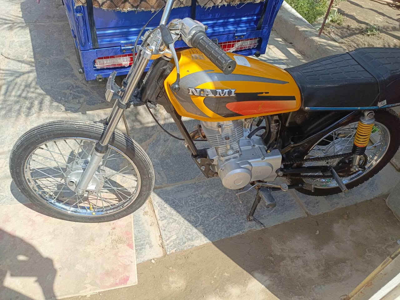 للبيع شاصي ارشه ١٦ اوراق اصولي غراض ٢٥ محرك٢٢ نامه (سعر ٦٧٥) *********** عنوان ديوانيه مركز
