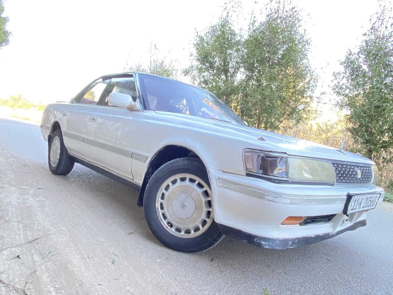 السلام عليكم
مارك شيزر مديل ١٩٩٢
سياره مكفوله من الضربه بس بيها طخه صغيره بالجنطة جهة السايق وممصلحها عدا هذا كمفوله 
باتري جديد بيها تايرات جدد ايضا والحداديه قبل  شهر مبدلها امامي وخلفي وكلش حلوه وناعمه بالمشي كهربائيات سليمه مكينتها ونجي ٦سلردر يسمونه ونجي ناعم 
السياره بأسم الشتريتها منه واكفل مداورها وعندي بيها عقد مروري مصدق من المديريه مال المرور وايضا هي مشروع وطني وين متريد تداورها عادي 
رقمها بغداد دولي سنويتها  الى ٢٠٣٠ 
سعرها  (٤٧) وبيها مجال 

مكان السياره  بابل قرب مرقد السيده شريفه الحسن ع 

‏‭٠٧٧١ ٠٠٥ ٨٧٢٢
***********
