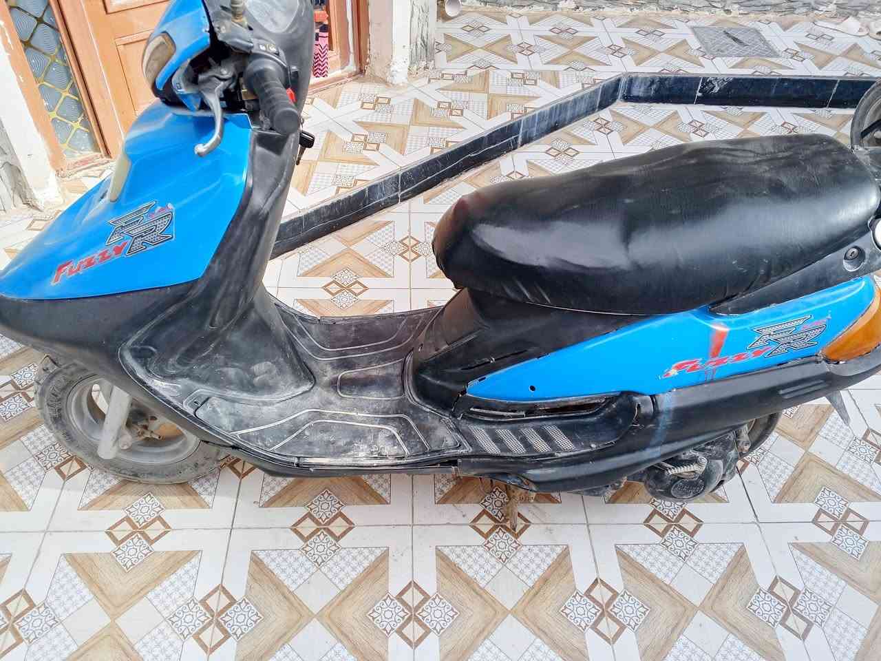 سلام عليكم دراجه للبيع شغاله كلهه صلاح الدين سامراء الاتصال على الرقم ***********
