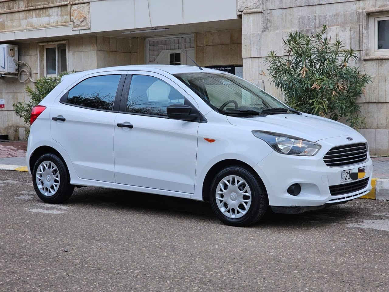 Ford figo 2018

فۆرد فیگۆ ٢٠١٨ 
٤ پستۆن خلیجی مەکینە ١٦ ی مرغوب (٥٤) هەزار حەقیقی ڕۆشتووە سفری شەریکەی القاسدە دوو سویچی شەریکەی لەگەڵە فوول مواسەفات شاشە بلوتوز ئۆکس usb سووکان ڤۆلیۆم وحاسەی دواوە لایت کارەبای بەرز و نزم ئەکات چوار تایەی تازەی لە ژێرایە
سەیارەکە بێ بۆیاخە دەعامیەکانیشی بۆیاخی نیە زۆر زۆر تازەو کەم ڕۆشتووە سەیارەکە ٢ دەستە لە شەریکەوە تا ئیستا /  
سەنەوی و ژێنگەو ڕێگەوبان تا ٢٠٢٩ تازەیە بەناوی خۆمانە گێڕو مەکینەی بڕغوی با نەدراوە وەک سفر وایە ماشاءالله هیچ مەسروفێکی تیا نیە زۆر تازەیە کامل سێرڤسمان بۆ کردووە /
سعر ١٠٢ و معامەلە
*********** السليمانية, العراق
