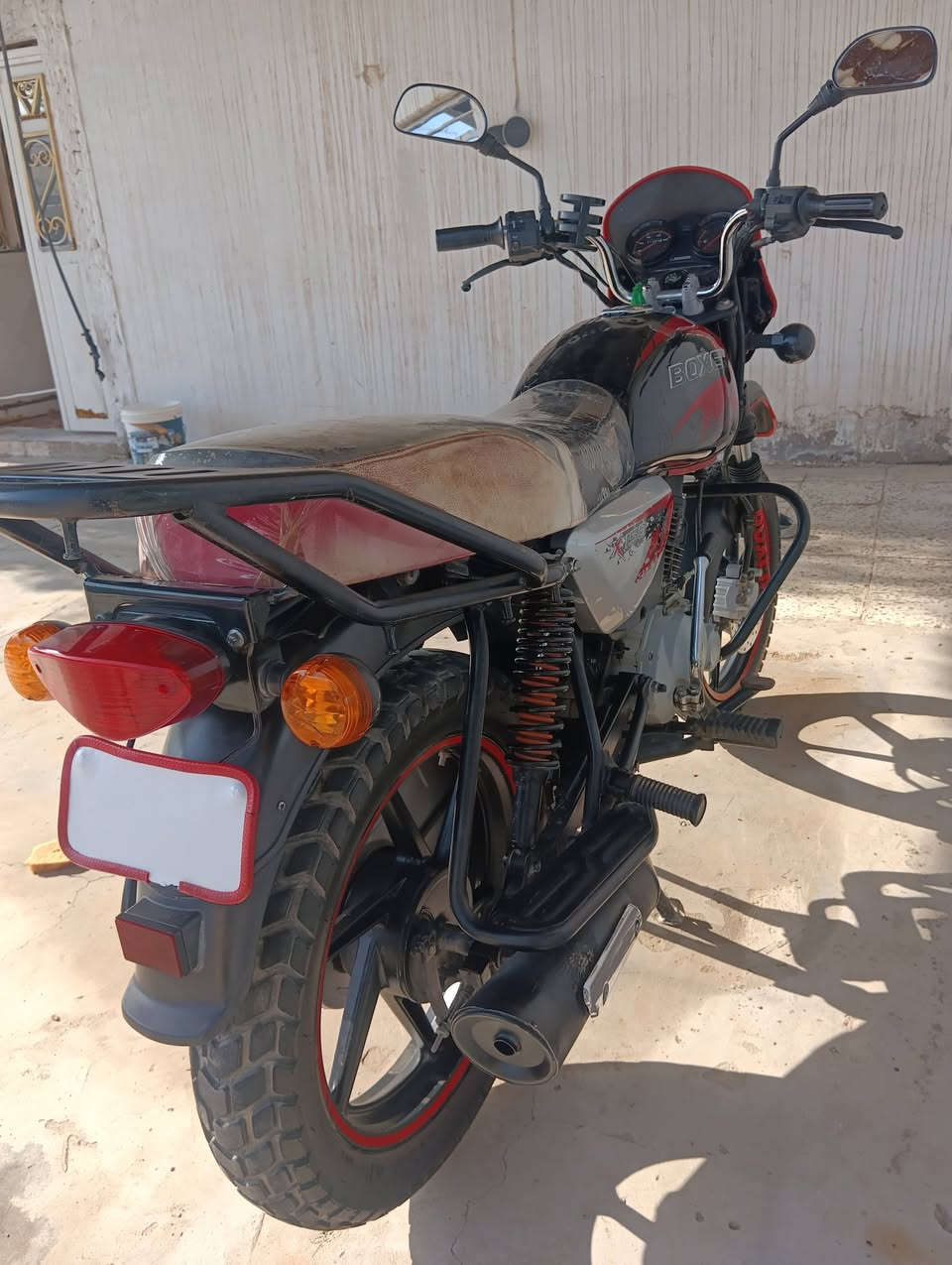 بوكسر جبلي 2021شهر11 للبيع واسط قظاء الحي ***********
