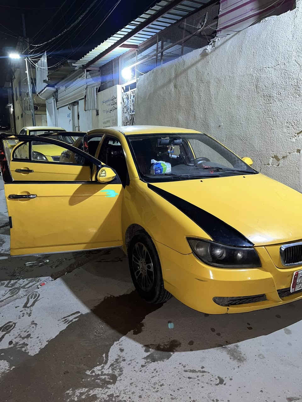 ليفان 620
‏محرك كورلا   
‏طخم كورولا
‏منظمة الهيدروليك ￼ كورولا￼
‏كير عادي
‏فقط بي ضربة بالباب الأيمن ومرجعيها على البارد
‏السيارة حيل نظيفة 
‏موديل2011  سنوية لي 2027
‏شرط التحويل
‏صاحب الشرعي بال موصل 
‏السعر 39
***********
