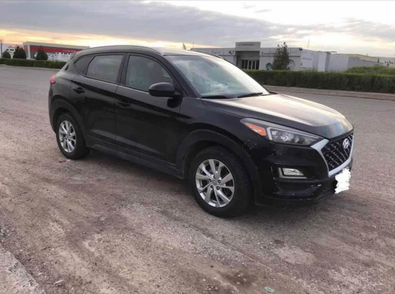 هۆندای تۆکسۆن ئەمریکی مۆدێل 2019 فول مواسەفات بەس  سلایت نیە 1 پارچەی چاملخ بۆیاغەلەی سەیاق  بێ ناو گرتن هەیە بەسمە شاشە گەورە سوکان ڤۆلێۆم تاحدیل سورحە ناوکرێمی رادار خاتی جادە لایت ئۆتۆ ئاوێنە رادار کوشین هیتەر کوشین کارەبایی دژە خلیسک  برێک بەسمە پشتو پێش کەپس Auto HoLD پشتو پێش رادار گێرو مەکینە بە شەرت  رەقەم هەولێرنرخی 175کەمێک مەجاڵ شوێن هەولێر ژ.م*********** أربيل, العراق
