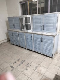 كاونتر ٢ ونص متر صطح كرانيت نظافه فول مابي اي ضرر .ديوانيه .الاسكان .م...