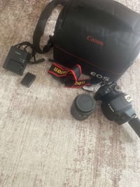 كامرة كانون 750D • ملحقات كاملة • سعر قفل