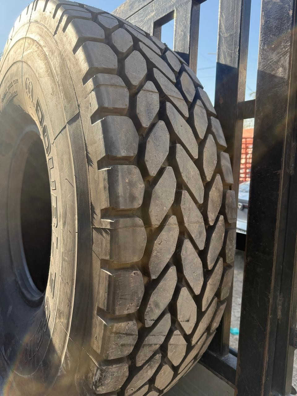 تم وصول اطارات دبل كوين  1600R25 
درجه اولى 
انتاج 2024
ثلاث نجمات 
العنوان بغداد مجمع مشن طريق معسكر الرشيد
*********** 
‏‪***********‬‏
***********
