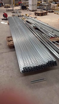 ميكانو سي جنل • ٤١ ملم مربع • كركوك