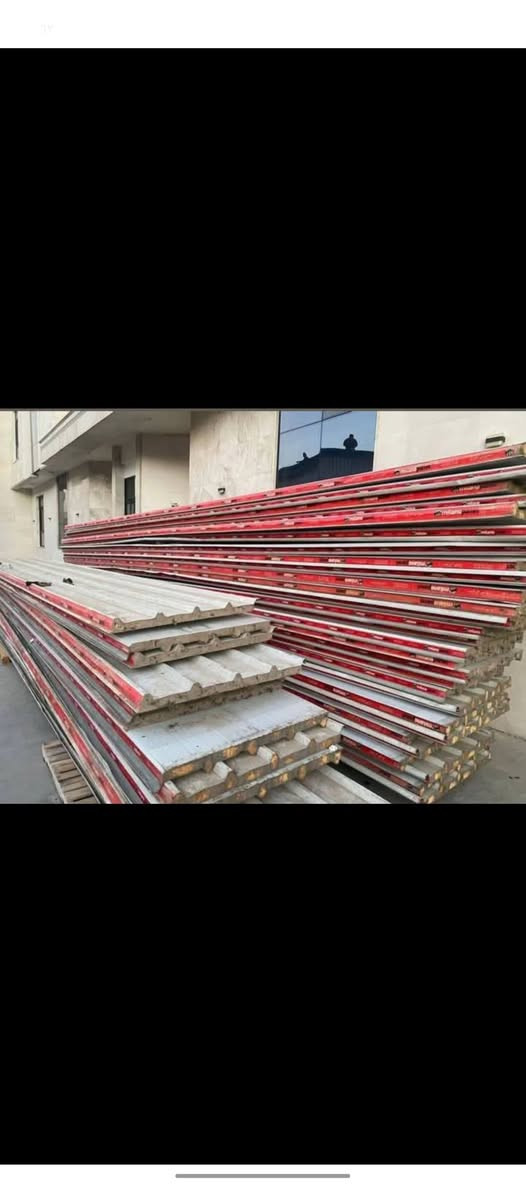 اسلام عليكم تم وصل سندويج مستخدم أبو صقر متوفر كل القياسات العنوان واسط الصويرة طريق المطار قرب مدرسة زهير ***********
