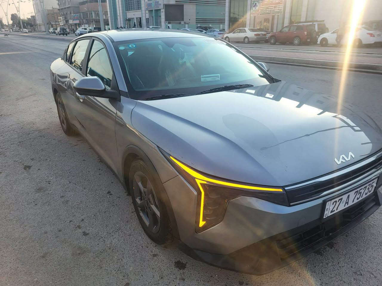 السلام عليكم سياره K4 2025 
معوقين ضرر جاملغ فقط 
لون سلفر رقم ذي قار خصوصي 
سعر 170 
مكان السياره ناصريه مركز 
*********** ناصرية, ذي قار
